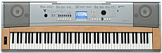 Yamaha DGX-620 синтезатор с автоакк. 88кл.взвешенных GHS / 32гол.полиф / 500темб / 150стил / USB
